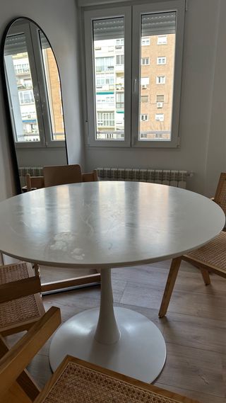 Mesa redonda comedor D. 100 cm