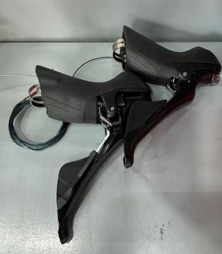 Palancas Shimano 105 ST-R7000 11V