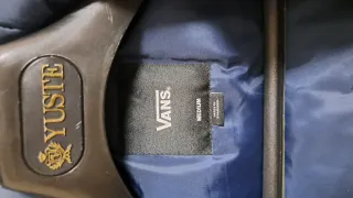 Chaqueta Vans Gris y Azul