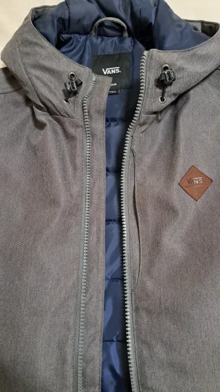 Chaqueta Vans Gris y Azul