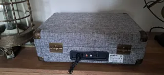 Tocadiscos Portátil Beige y Gris