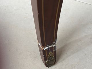 Mesa de despacho de madera para restaurar