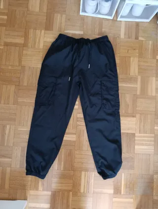 Pantalones cargo negros Shein