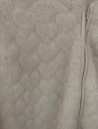 Mono verde niña talla M Chaqueta niña de pelitos