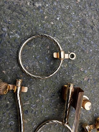 Accesorios Baño Dorado