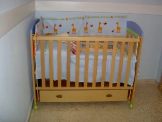 Conjunto armario, cómoda/cambiador y cuna infantil