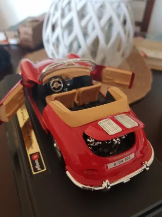 Burago Porsche 356 B Cabriolet Rojo