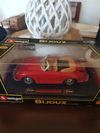 Burago Porsche 356 B Cabriolet Rojo
