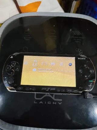 PSP 1004 Sony Negra