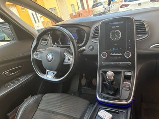 Renault Grand Scenic 2018