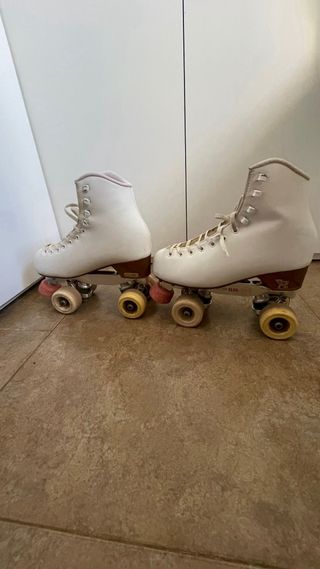 Pattini da pattinaggio artistico Risport Venus taglia 260 + Placa Elyo STD