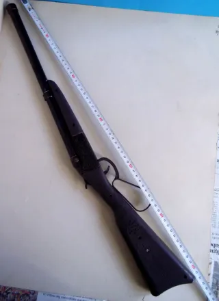 Set  apache: Arco, Rifle, Hacha y Flechas