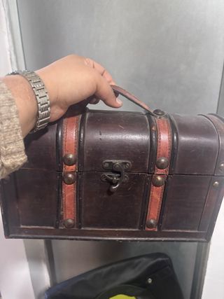 Cofre baúl vintage madera y cuero