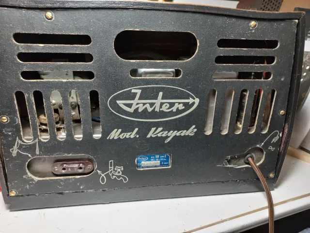 Radio Inter Kayak válvulas