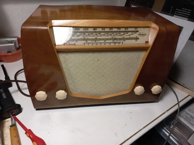 Radio Inter Kayak válvulas