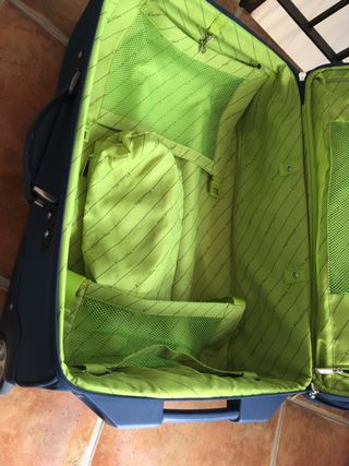 Maleta de viaje azul