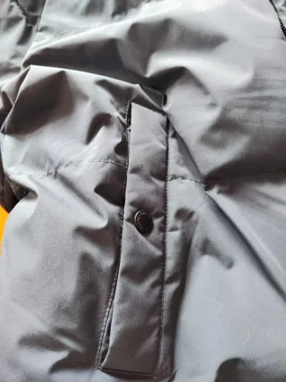 Cazadora acolchada Bershka Talla M