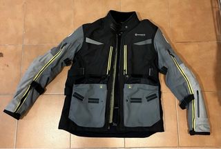 Chaqueta y pantalón adventure Revit Scalar talla L