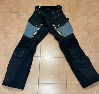 Chaqueta y pantalón adventure Revit Scalar talla L