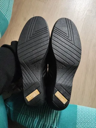 Botines de piel negros con doble cremallera