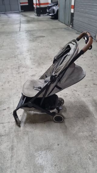 Carrito de bebé para avión