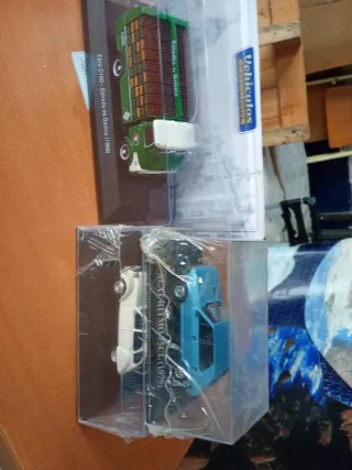 Vehículos a escala 1:43