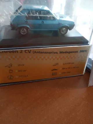 Vehículos a escala 1:43