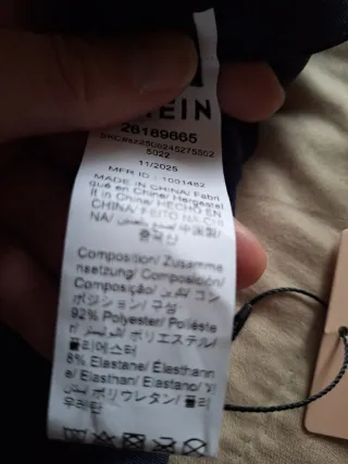 Pantalón azul elegante