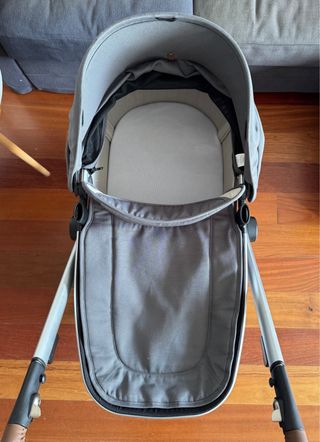 Carrito Joolz Hub Silla + Capazo Gris