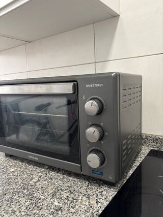 Horno de sobremesa Cecotec Bake&Toast