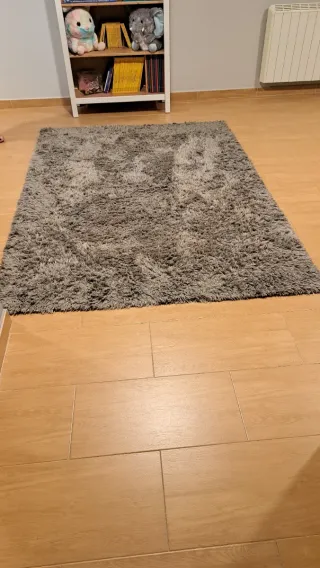 Alfombra pelo largo gris oscuro 225 x 158
