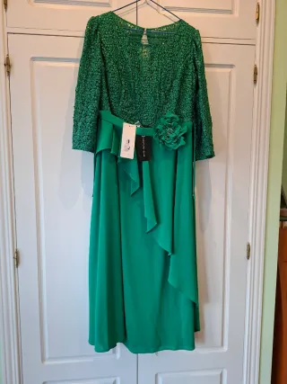 Vestido largo verde para eventos