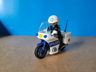 PLAYMOBIL MOTO POLICE