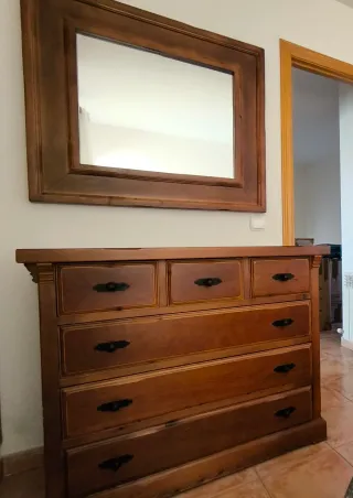 Comò in legno con specchio + 2 comodini