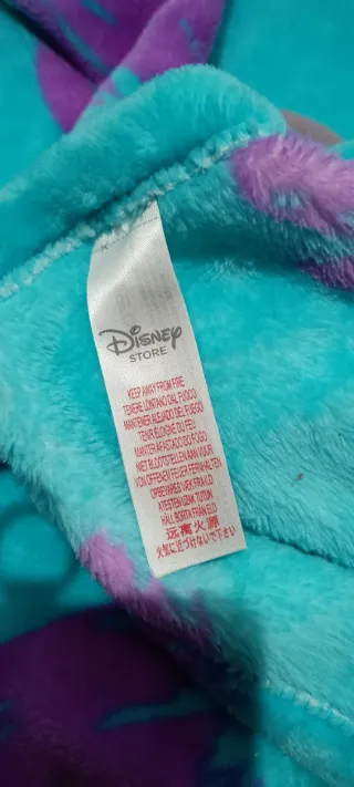 Manta niño Monstruos S.A.