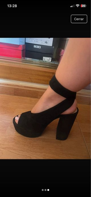 Sandalias tacón plataforma negras