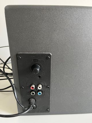 Altavoces Logitech 2.1 Z337 Bluetooth