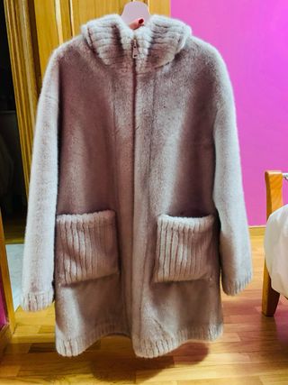 Abrigo beige de pelo