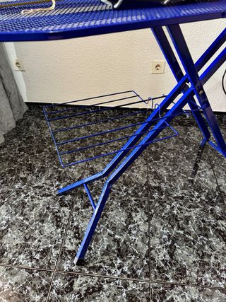 Tabla de planchar azul grande