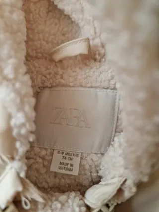 Buzo nieve Zara 6-9 meses
