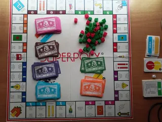 Superpoly Juego de Mesa