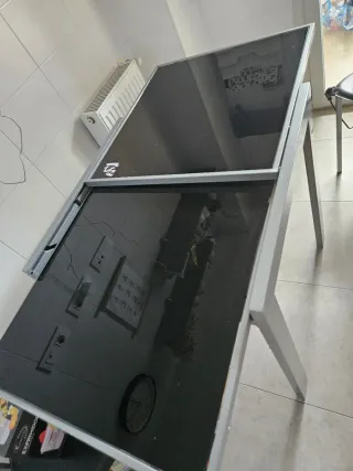 Mesa de cocina con 4 sillas