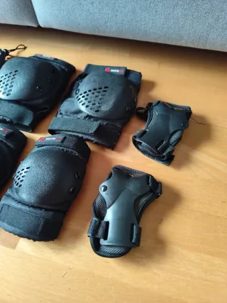 Protecciones Skate rodilleras, codos y muñequeras.