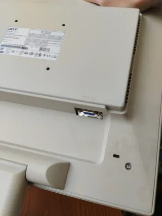 Pantalla Acer Blanca VGA