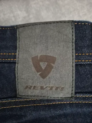 Pantalón de moto vaquero Rev'it Lewis.