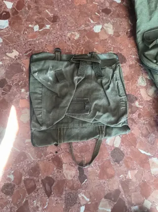 Mochila militar verde