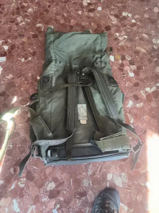 Mochila militar verde