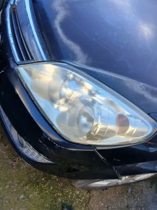 Paragolpes y Faros Opel Corsa
