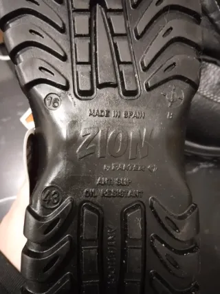 Botas de seguridad Panter Zion nuevas 43