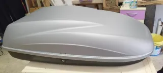 Cofre y baca de coche